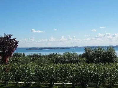 Apartment Wohnung Mit Seeblick *
