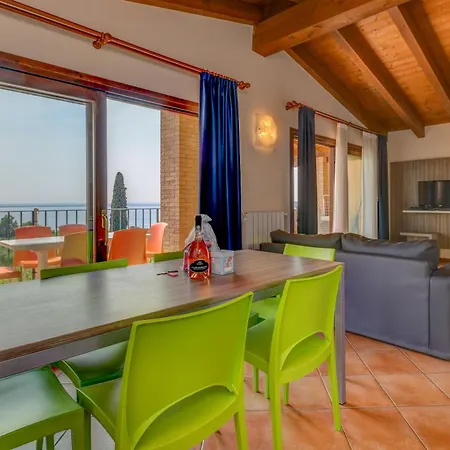 Apartment Wohnung Mit Seeblick Moniga del Garda